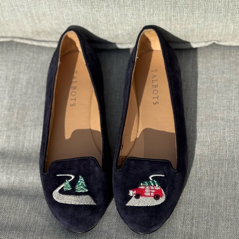 Womens Talbots Navy Blue Christmas Holiday Ryan Embroidered Suede Loafers Size 5